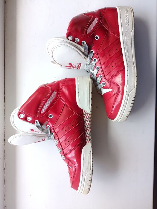 Взуття, кросівки     adidas       .