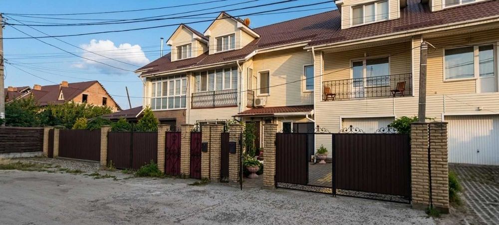 Продам затишний таунхаус 218 м². Власник, БЕЗ %