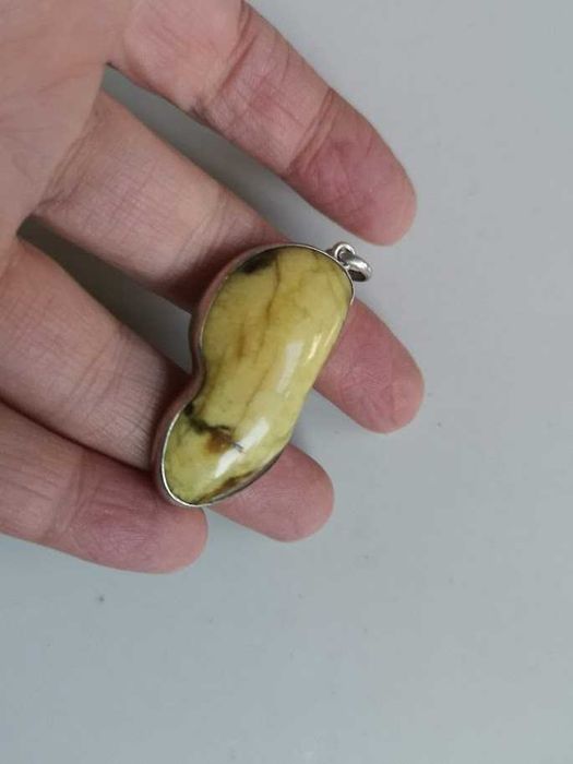 zawieszka bursztyn mleczny vintage polska