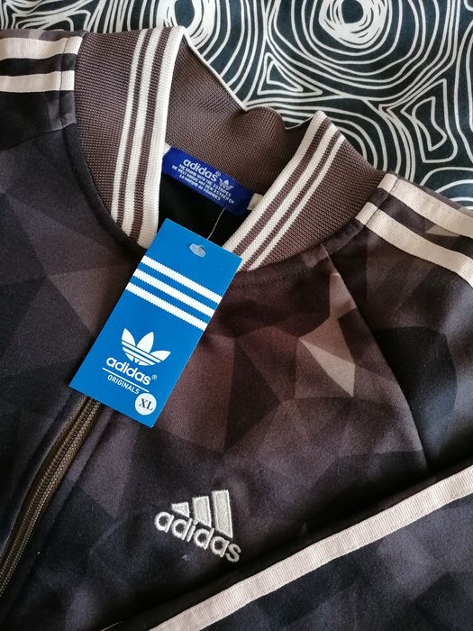 Casaco Inverno com pêlo e Casaco Adidas
