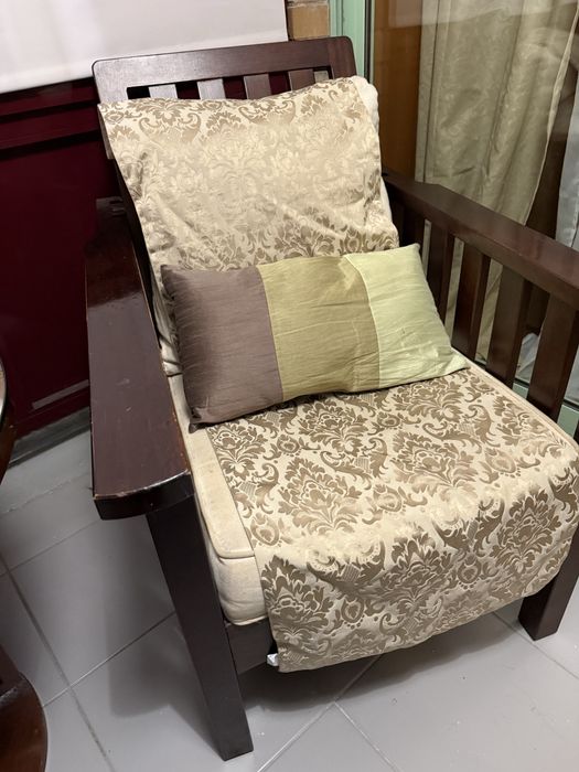 Conjunto de 2 Poltronas de madeira