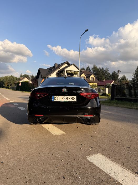 Alfa Romeo Giulia Ti Veloce RWD