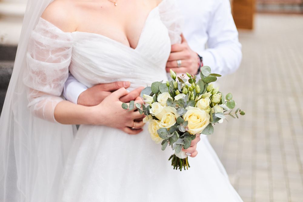 Прокат-продаж  весільна сукня