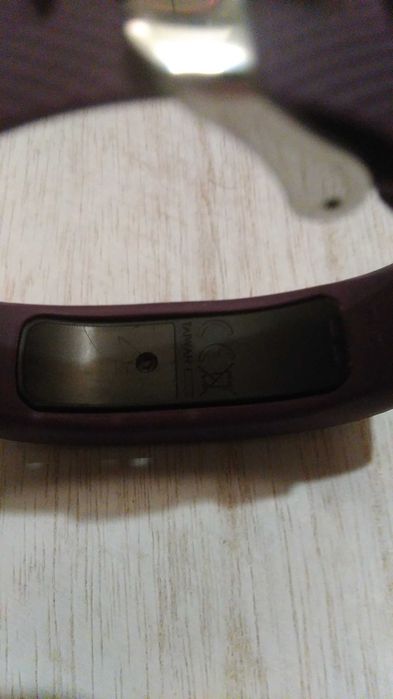 Sprzedam Damski Zegarek GARMIN VIVOFIT 4 Rozmiar M
