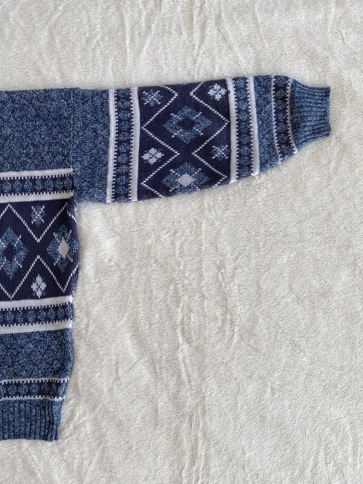 Sweter zimowy.