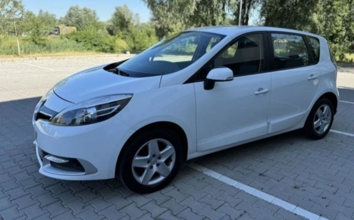 Продам Рено Сценик