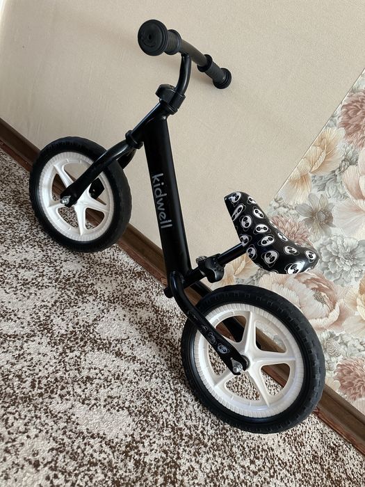 Продам дитячий велобiг Kidwell