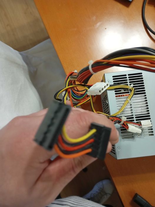 Power Supply430803905623500804