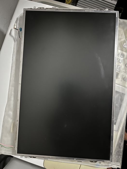 Ecrã 15.4" para portáteis