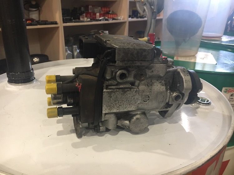 ТНВД Форд Транзит VP30 4004 2,0 насос топливный ford transit