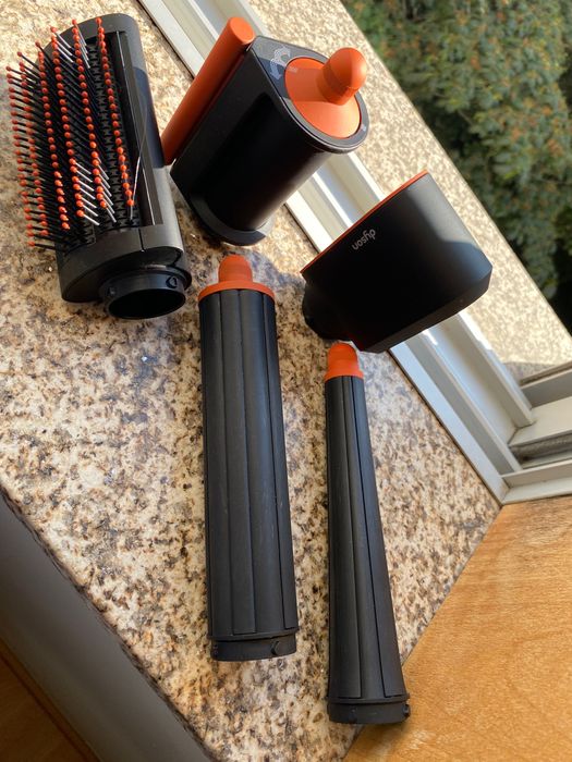 Vendo acessórios Secador modelador Dyson