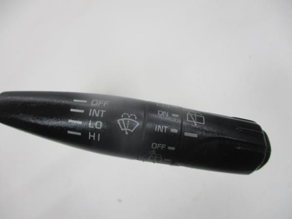 Conjunto / manetes de luzes e limpa vidros TOYOTA Corolla Sedan (_E9_)