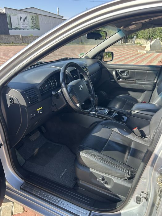 Kia SORENTO 2006 2.5 CRDi
