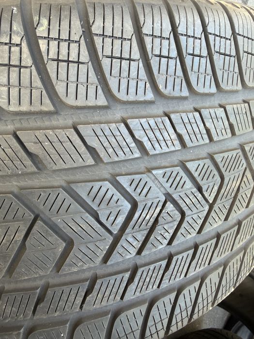 315/30 r 22 Pirelli 1шт.