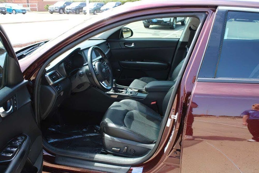 Kia Optima EX      2019