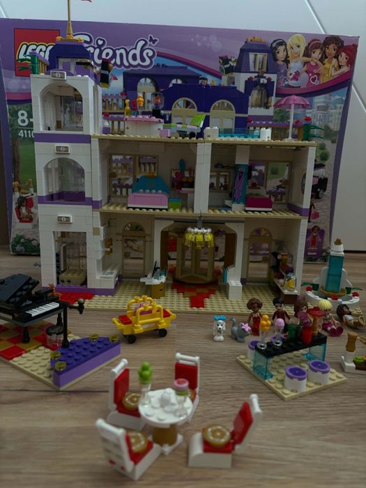 Klocki lego  hotel friends 41101
