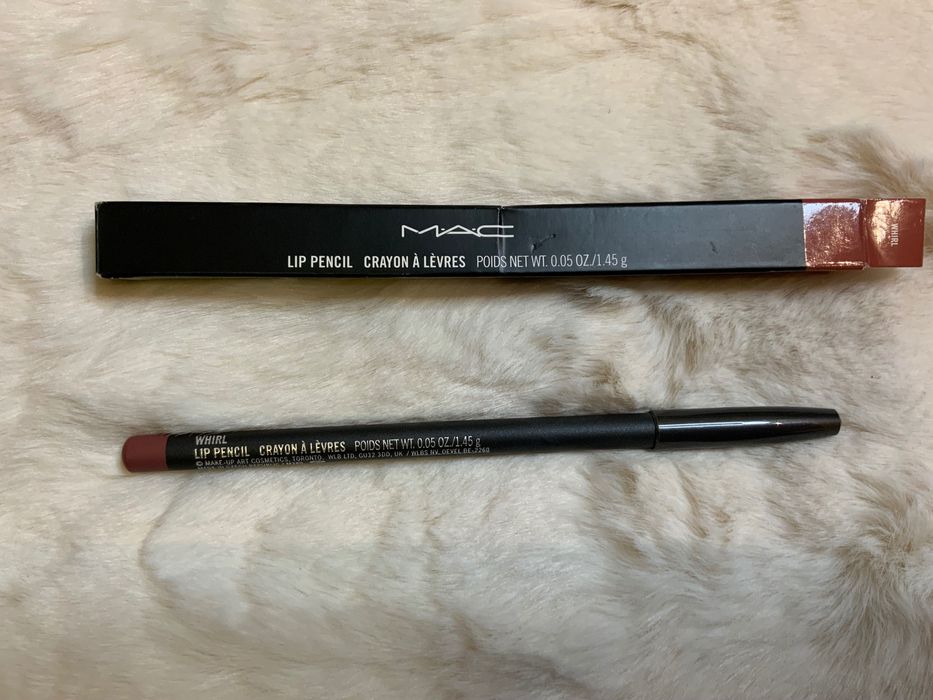 Lip Pencil MAC konturówką