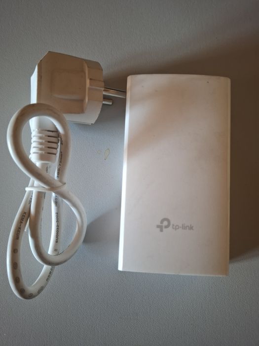 Nieużywane adaptery PoE TP-Link TL-POE4824G 48V 24W