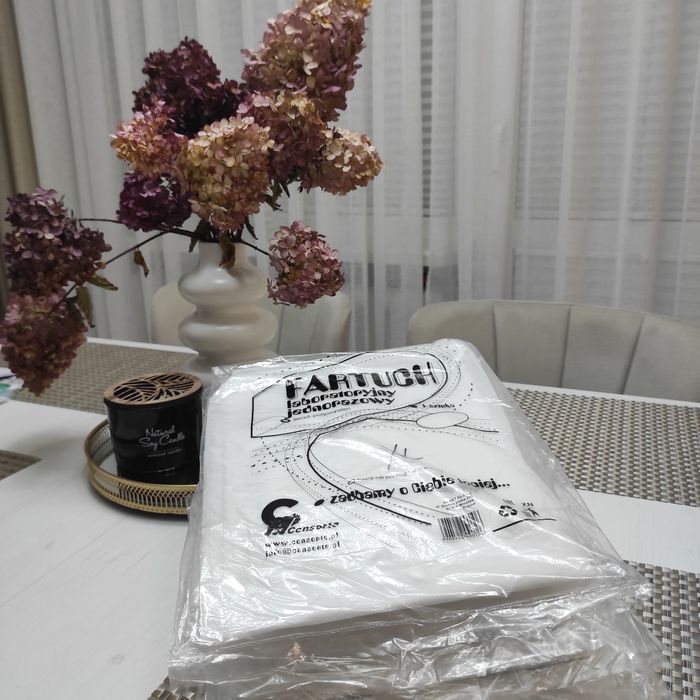 Fartuch kosmetyczno medyczny firmy Consorte r.XL