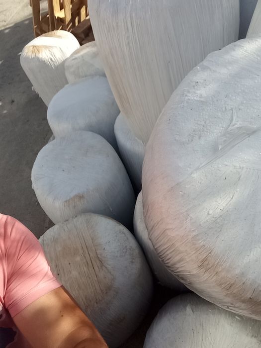 Bolas de feno silagem