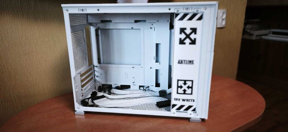 Корпус ПК JONSBO D31 MESH SC White