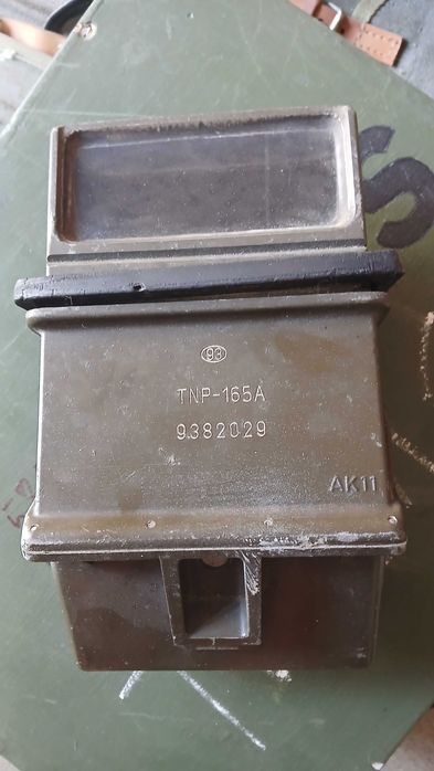 Peryskop czołgowy obserwacyjny TNP-165A