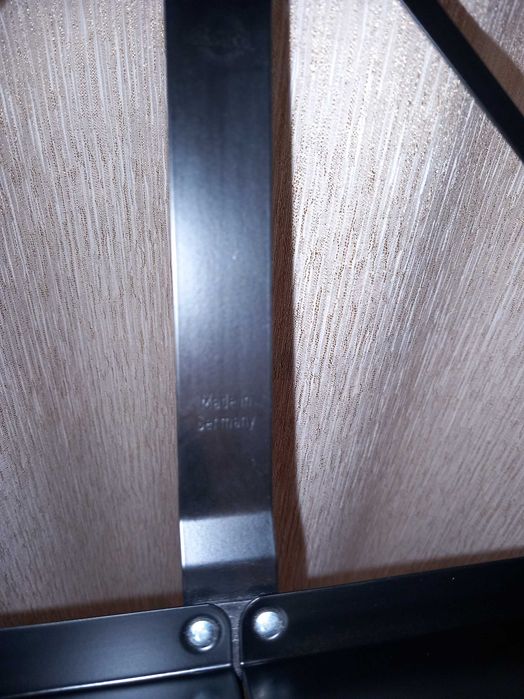 Estante para pautas (preta)