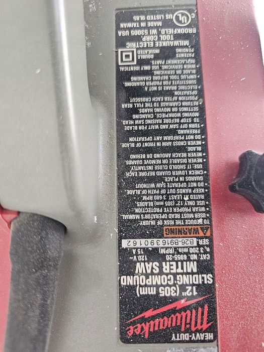 Serra meia esquadria milwaukee