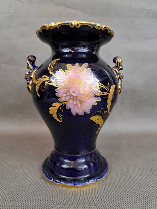 Wazon kobaltowy złocony Baensch Lettin Dresden wys. 25,5 cm