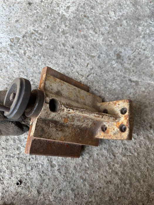 Задня бабка токарного верстату ТВ 16, фрезерна приставка ТШ3