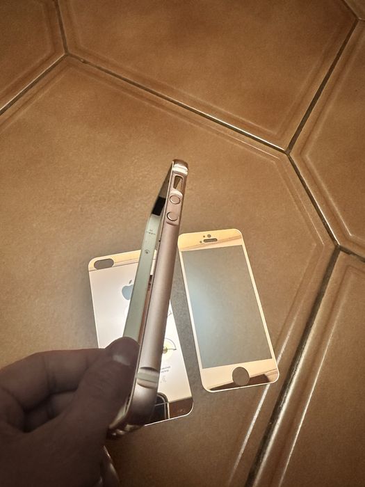 Продажа уникальный комплект Gold стекла и рамки на iPhone 5
