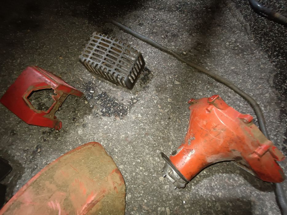 Peças para máquina de roçar efco