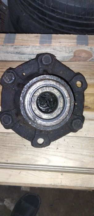 Дві різні ступіци газ 52-53