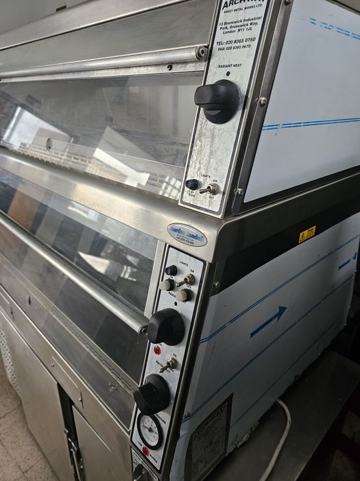 Expositor aquecido de frangos