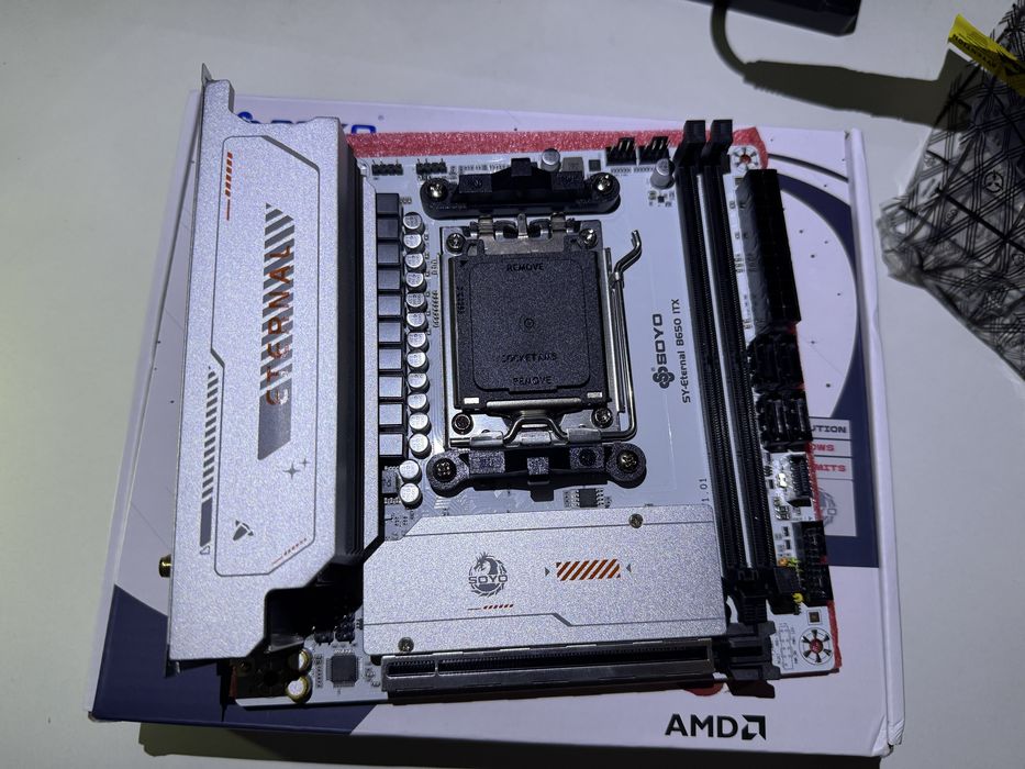 Soyo b650iTX eternal wifi AMD AM5 mini itx