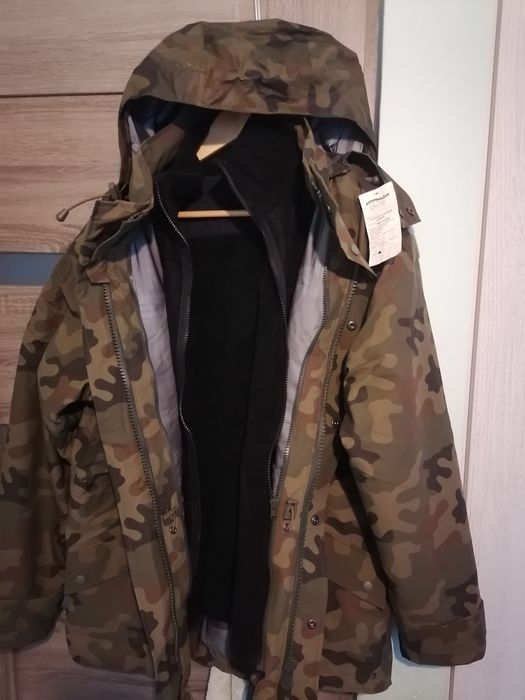 Kurtka ubrania ochronnnego MON. Goratex.