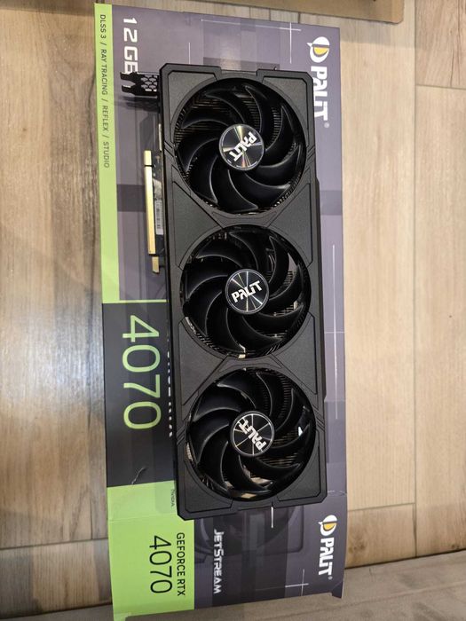 Karta graficzna Palit GeForce RTX 4070 JetStream 12GB GDDR6X