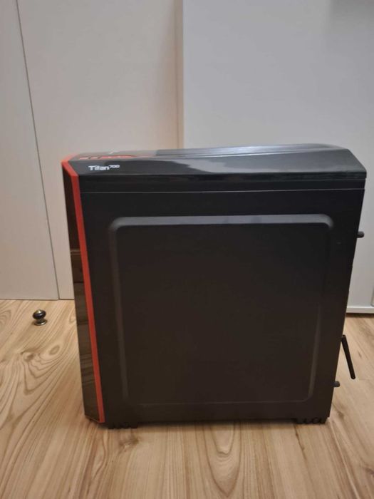 Komputer GENESIS, cały osprzęt, kompletny, jak nowy!