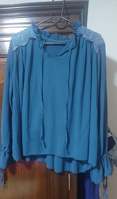 Blusas L/xl bonitas