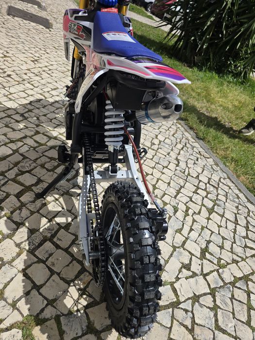 Mini motocross gasolina de cilindrada 110 vários cores disponíveis novo