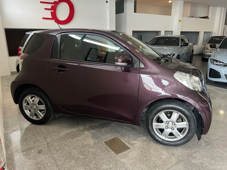 Toyota iQ 1.0 VVT-i 2 MultiDrive EP