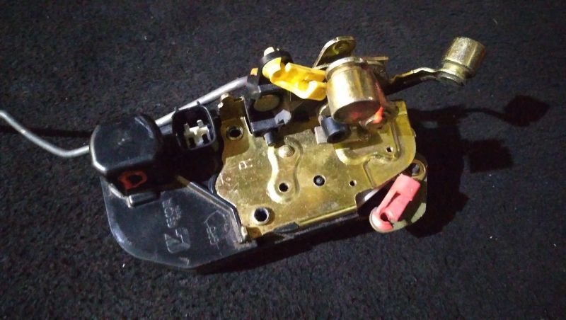 Fecho Da Porta Trás Dto Rover 45 Hatchback (Rt)