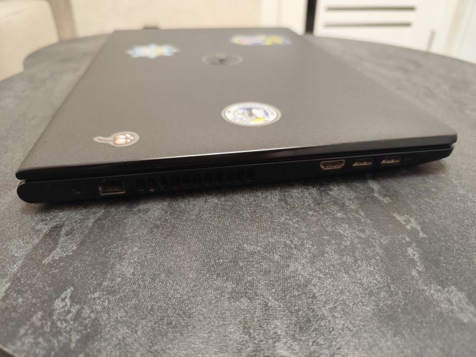 Ноутбук dell inspirion 15-3567