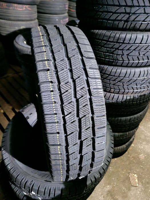 Opony Całoroczne 225/65R16C Collin's (Profil) najwyższa jakość