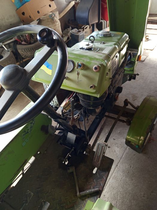 Мототрактор Зубр 12 к.с. продам