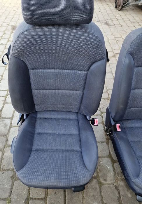fotel przód prawy lewy audi a3 8l 3d