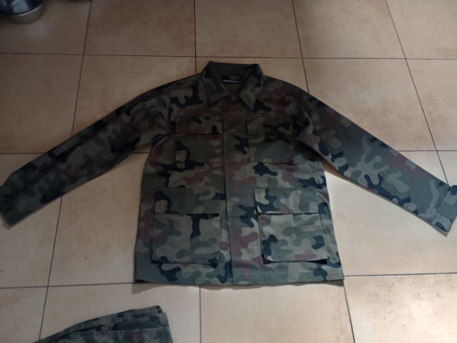 mundur harcerski moro rozmiar 146/152 (1xbluza , 2xspodnie)