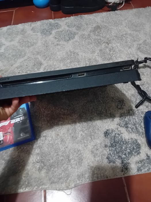 Playstation 4 + jogos