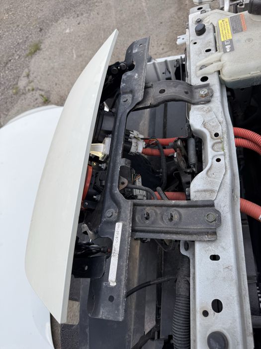 Nissan life нісан ліф порт зарядки