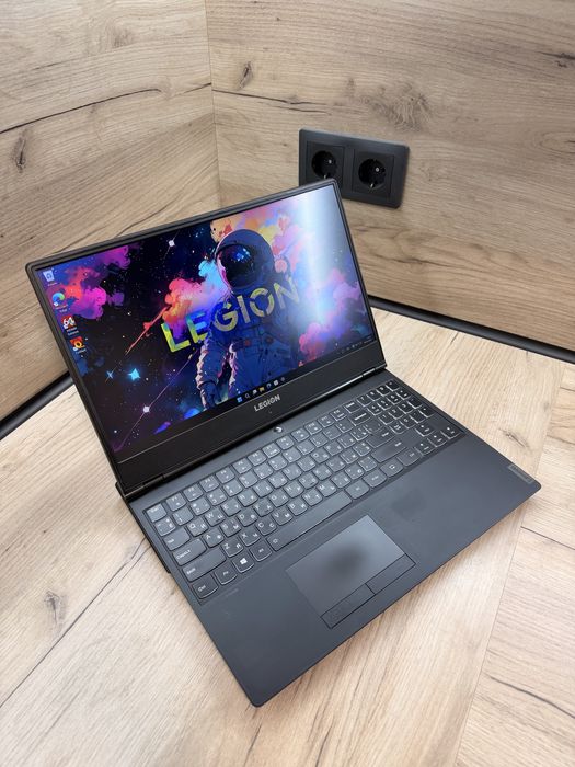 Ігровий ноутбук Lenovo Legion Intel i7-9750H/ GTX 1660ti  120 Hz